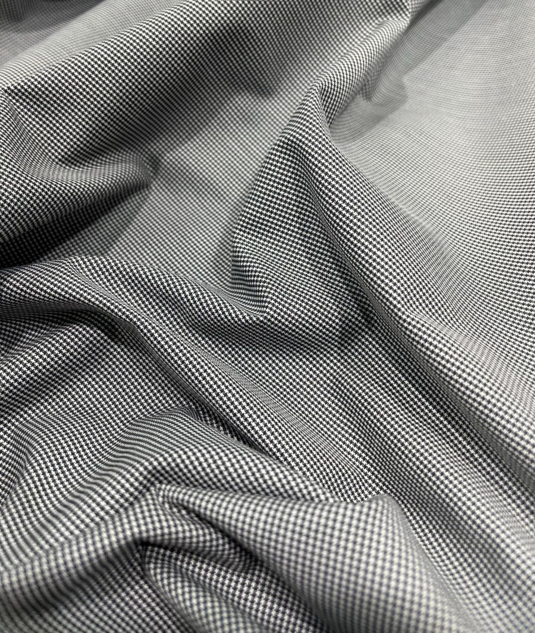Anti Wrinkle Small Houndstooth Pattern Fabric for Men's Shirt