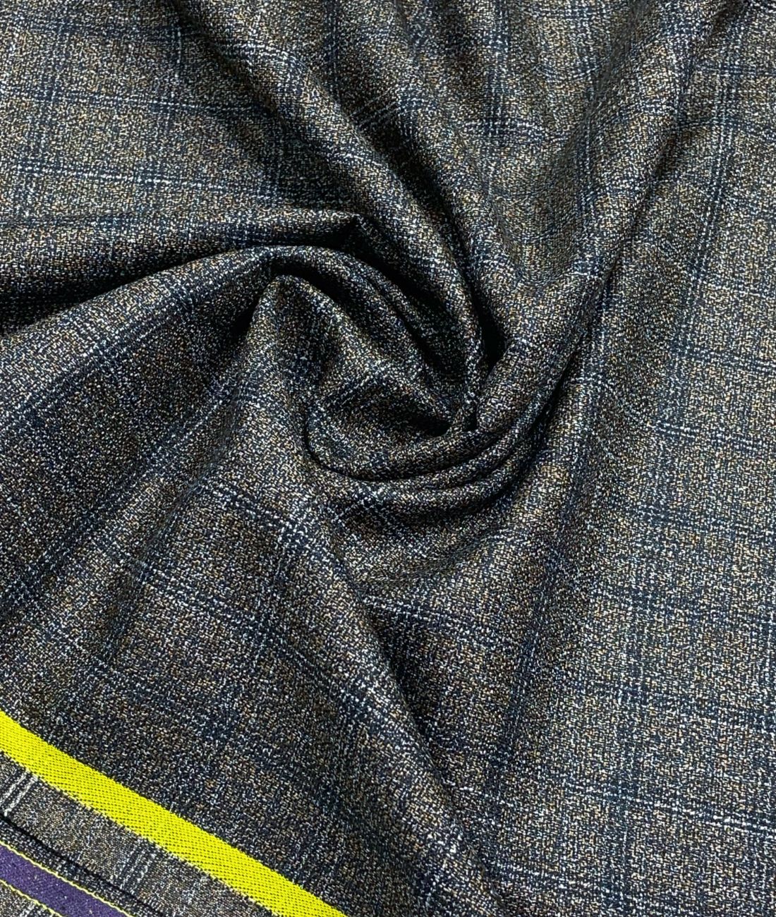 Spaadaa 180's Brown Wool Blend Checks Fabric