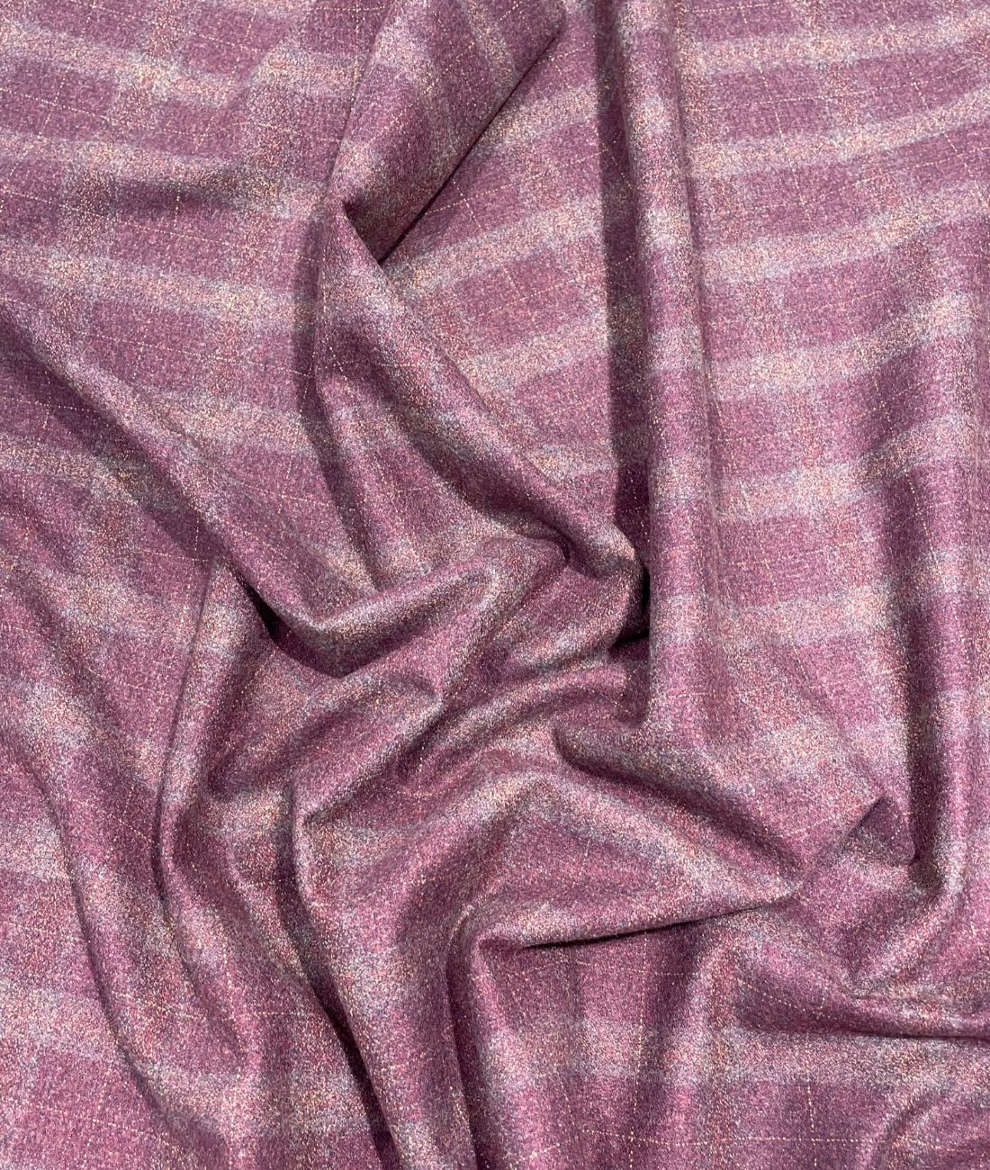 Augustus Luxury Checks Stretchable Suiting Fabric for Blazers