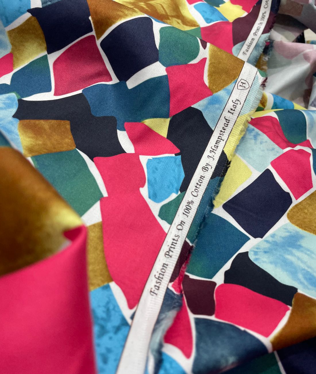 J.Hampstead Abstract Luxury 2 Ply Giza Cotton Fabric