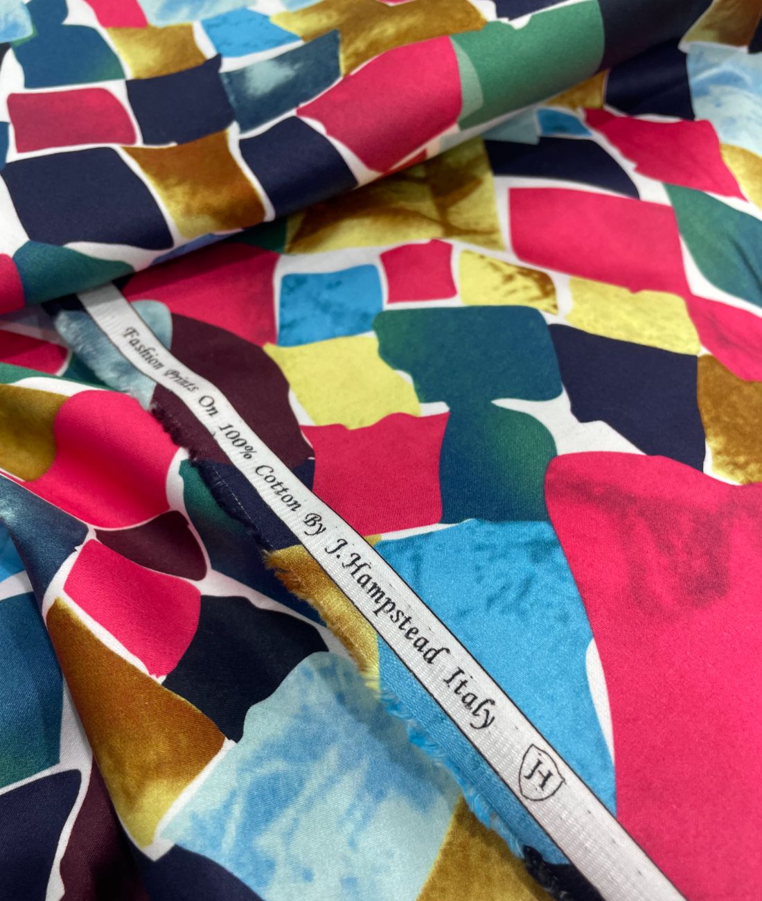 J.Hampstead Abstract Luxury 2 Ply Giza Cotton Fabric