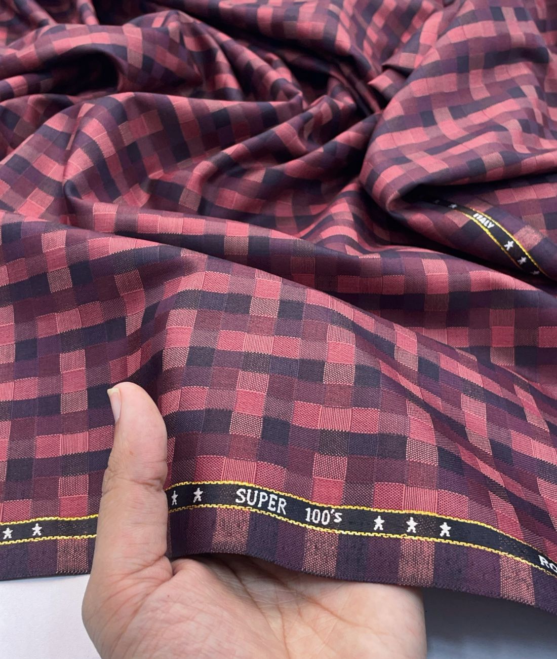 Super 100's Counts J.Hampstead Rich Suiting Fabric