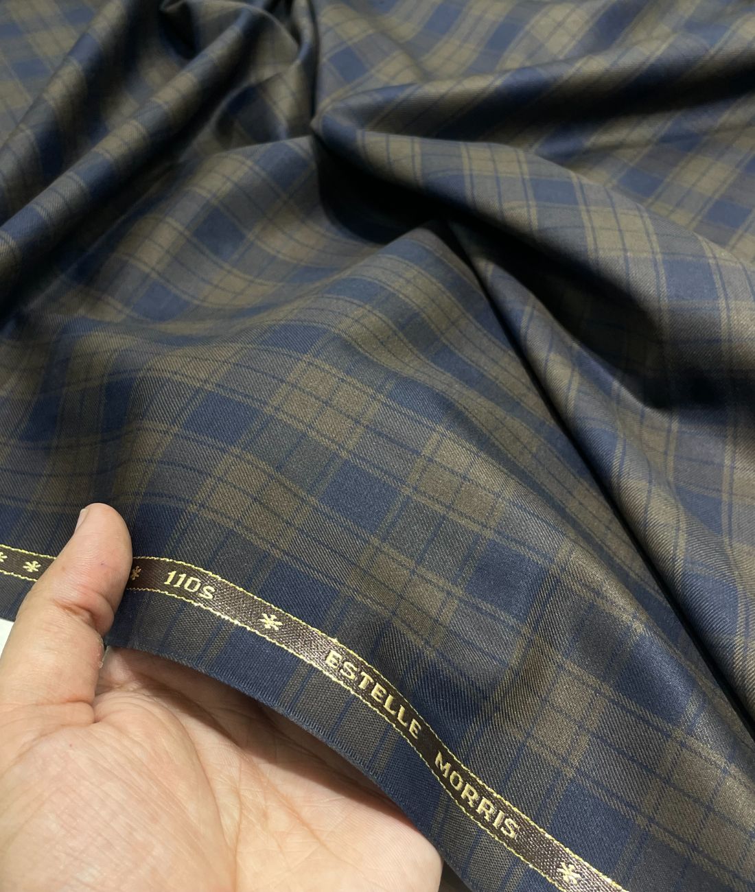 Estelle Morris 110's Counts Ultra Luxury Checks Suiting Fabric for Suits & Blazers