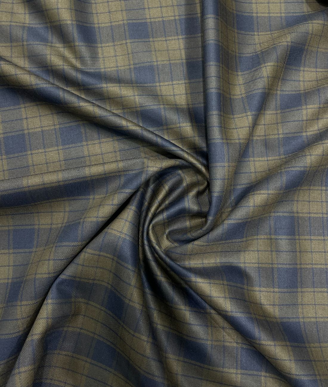 Estelle Morris 110's Counts Ultra Luxury Checks Suiting Fabric for Suits & Blazers