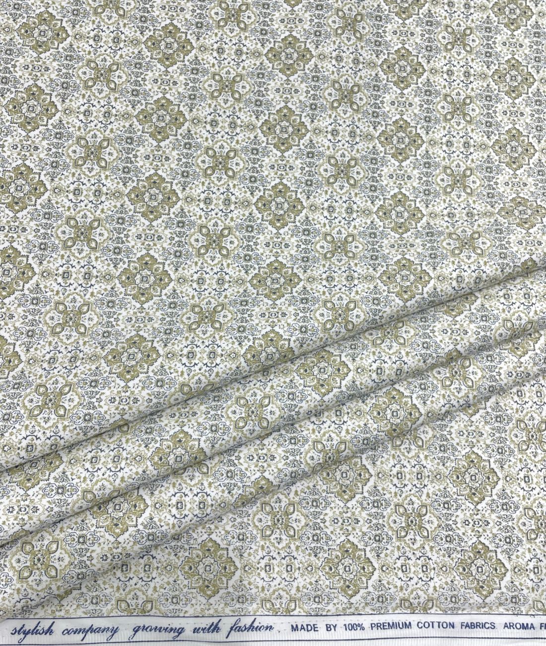 Luxury Paisley Printed Giza Cotton Fabric for Men's Shirt