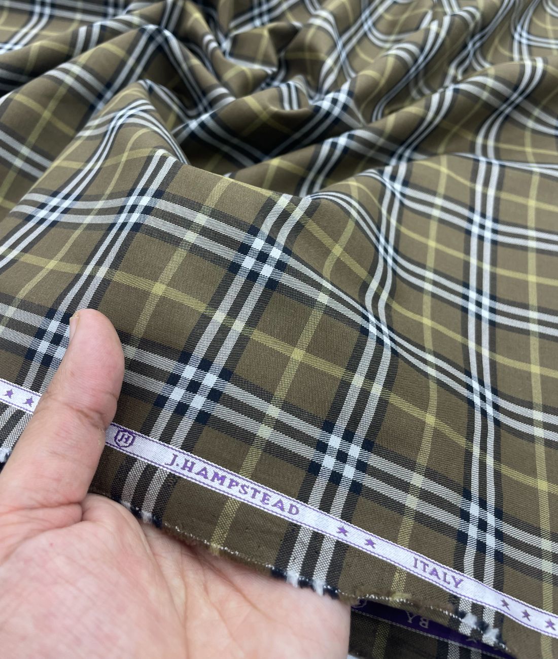 J.Hampstead Checks Luxury Giza Cotton Fabric for Mens's Shirt