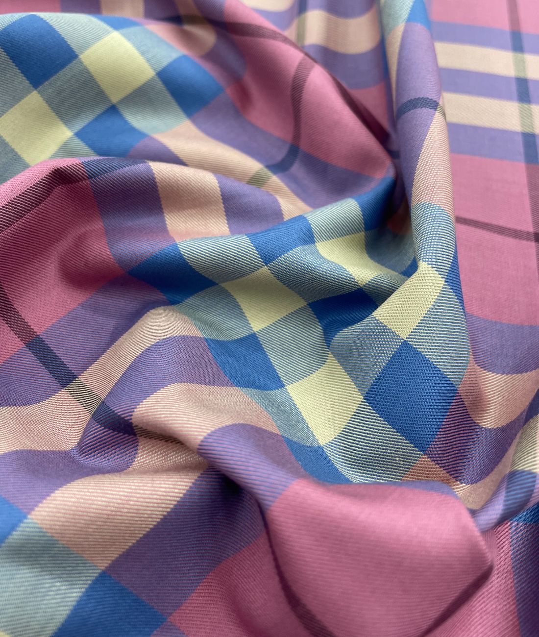 J.Hampstead Checks Luxe Edition Giza Cotton Fabric