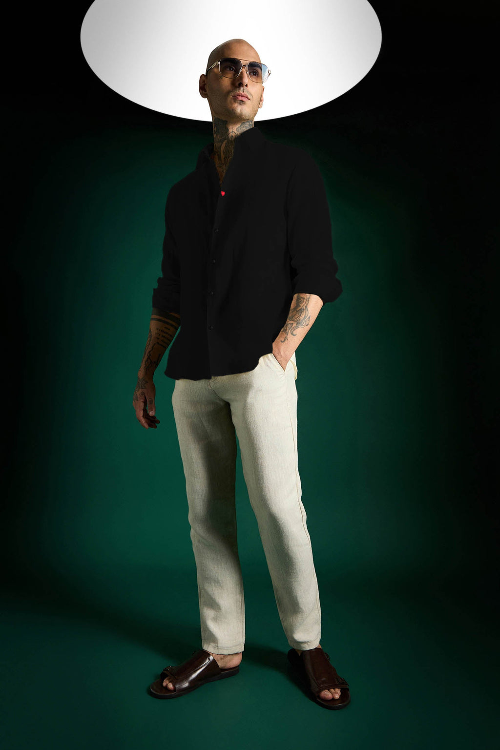 Heart Irish Linen Shirt - Black