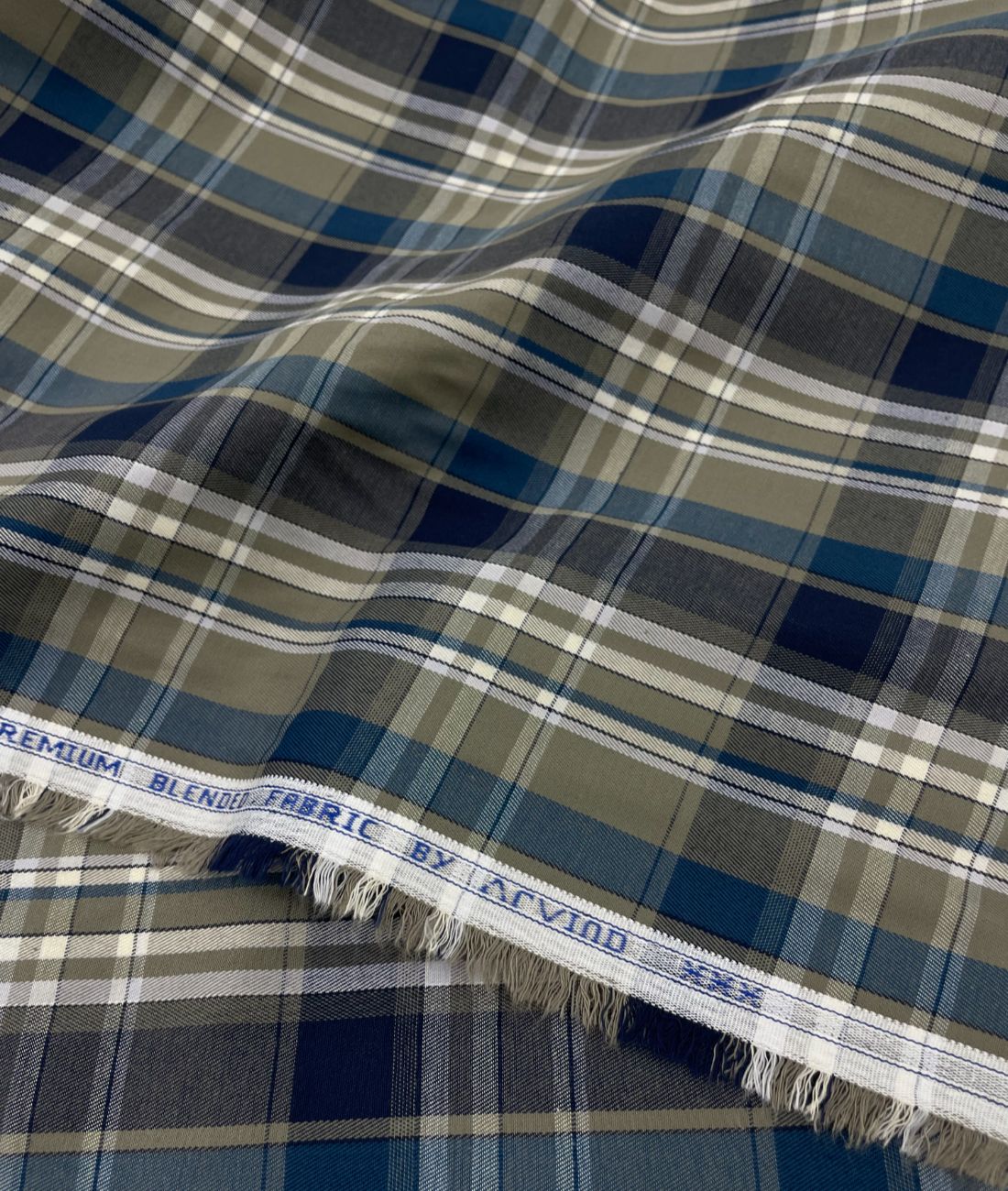 Arvind Checkered Premium Fabric for Mens Shirt