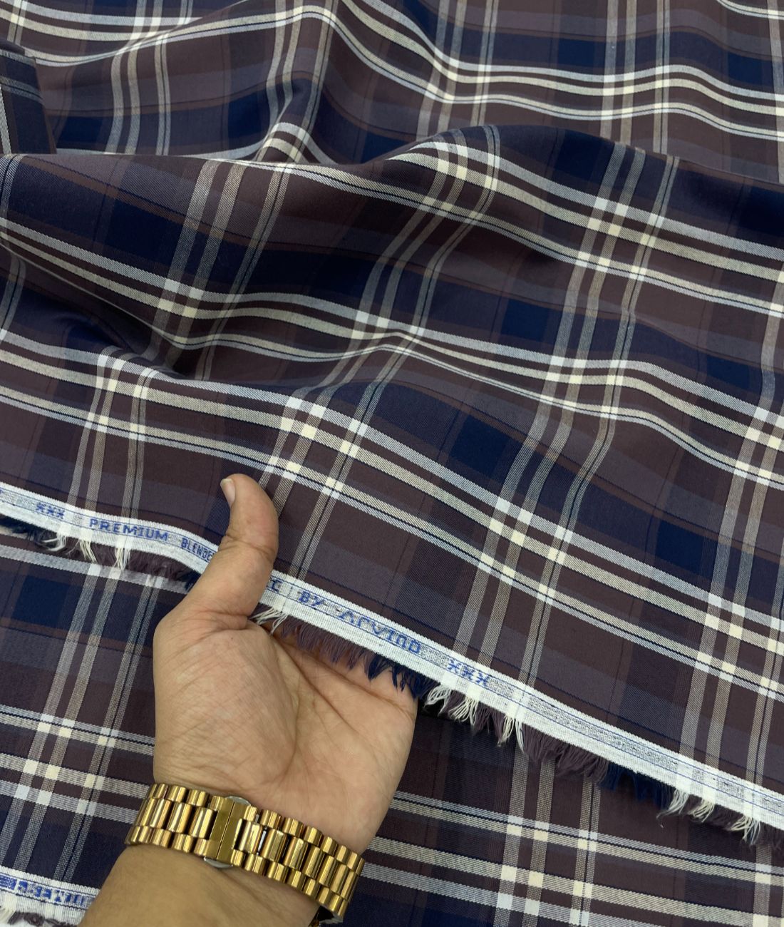 Arvind Formal Checkered Premium Fabric for Mens Shirt