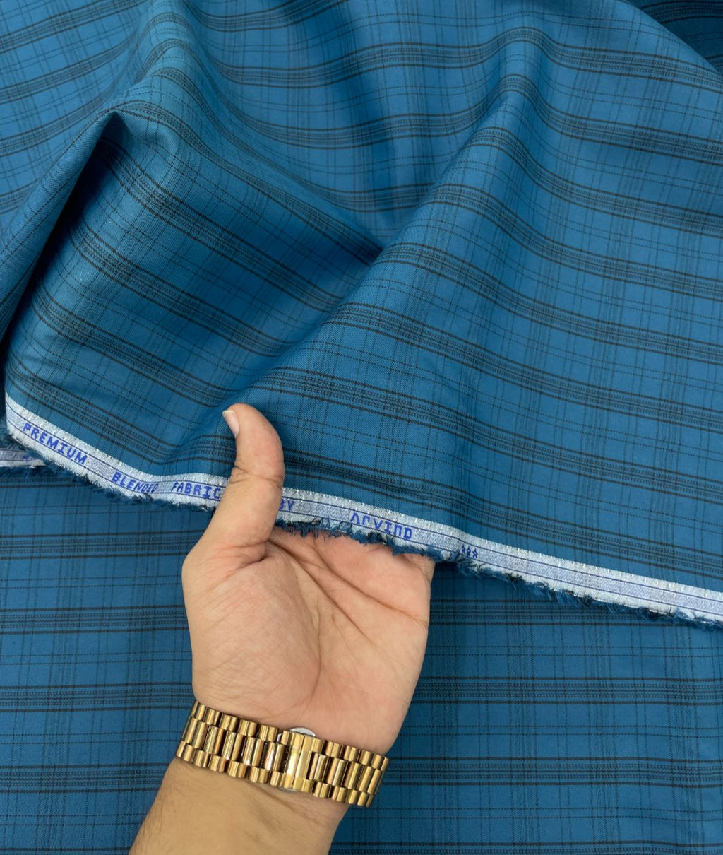 Arvind Peacock Checkered Premium Fabric for Mens Shirt