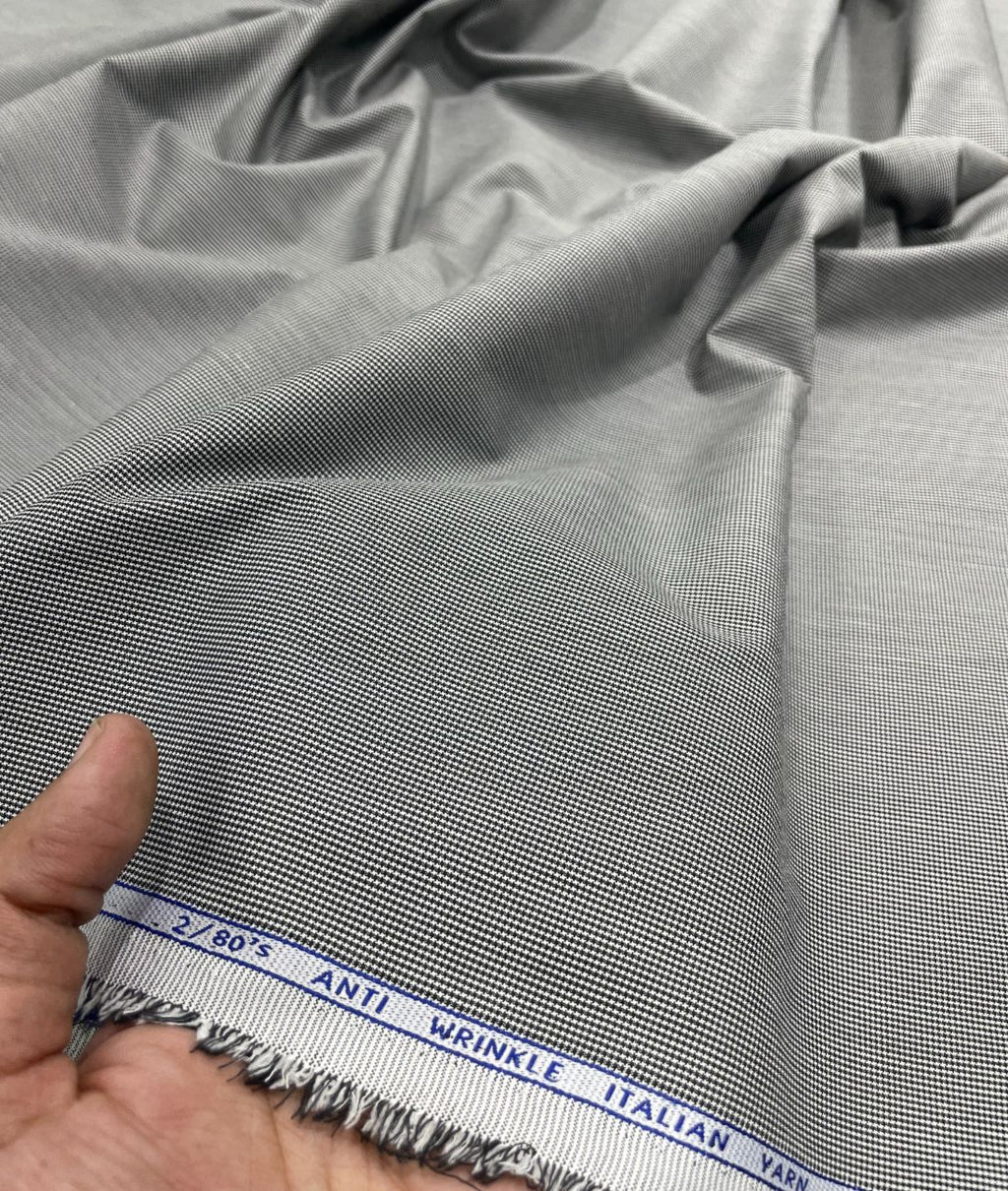 Anti Wrinkle Small Houndstooth Pattern Fabric for Men's Shirt