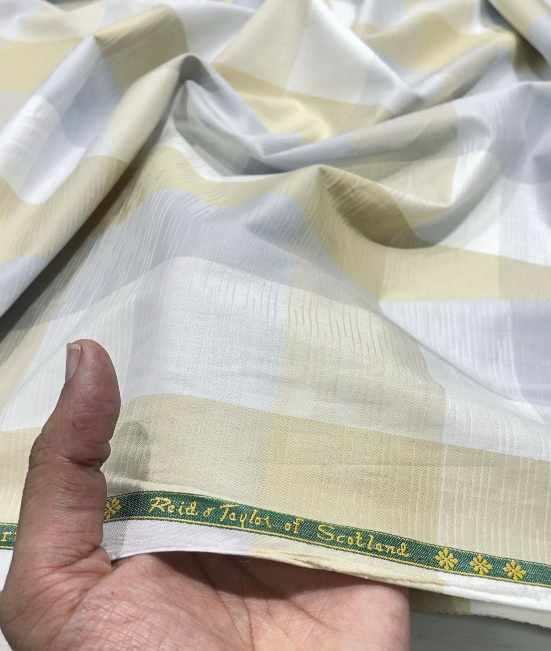 Reid & Taylor Luxury Giza Cotton Big Checks Fabric for Men's Shirt