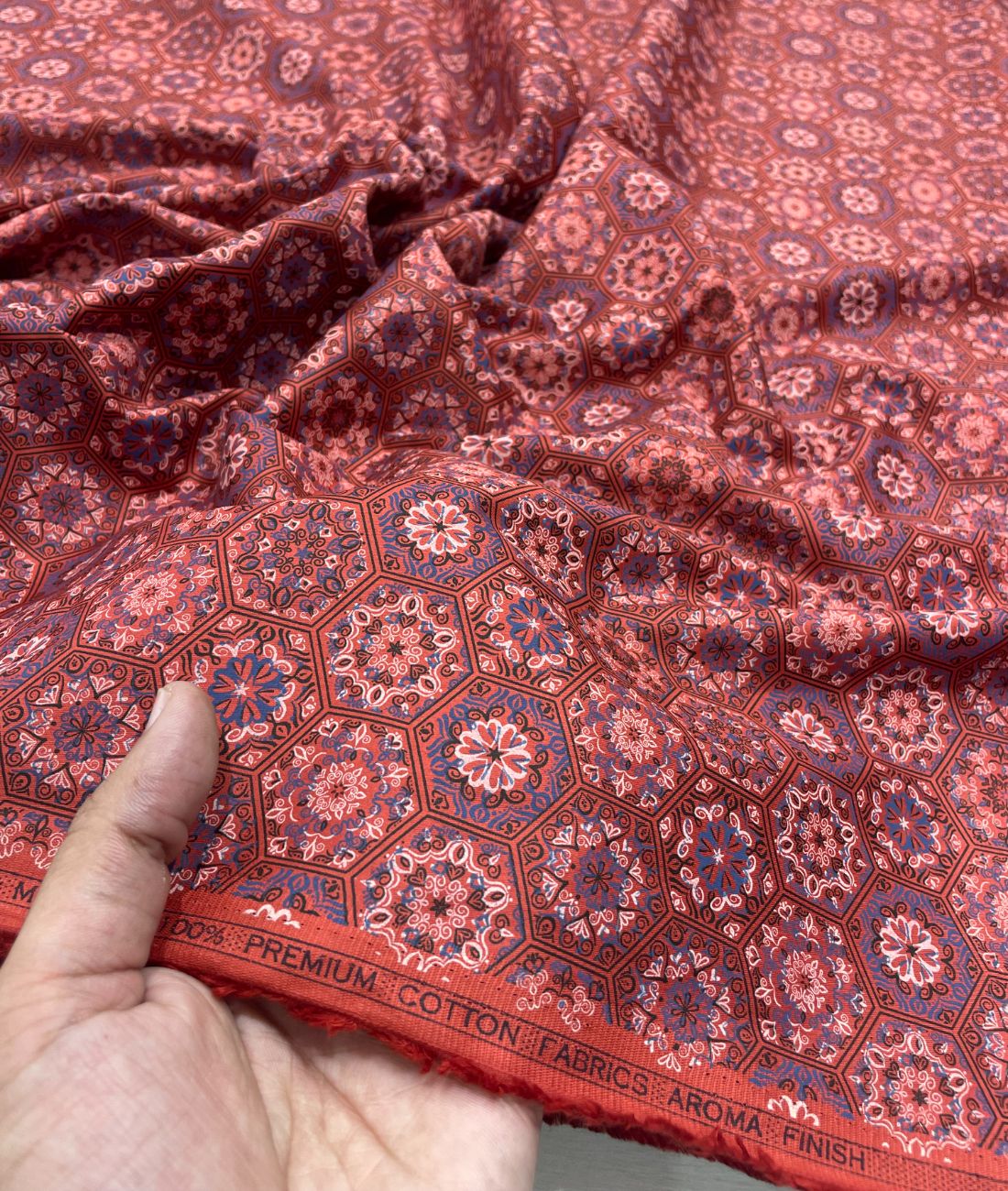 Red Paisley Printed 2 Ply Giza Cotton Fabric for Men's Shirt