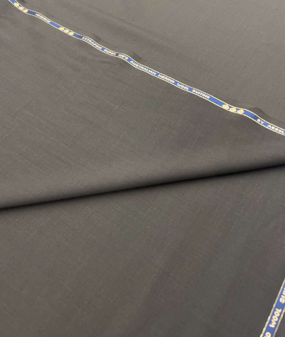 Absoluto Elite Super 120's Counts Merino Wool Luxury Suiting Fabric