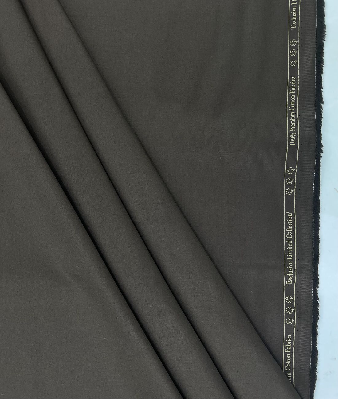 Luxury Smooth Giza Cotton Fabric for Premium Shirts
