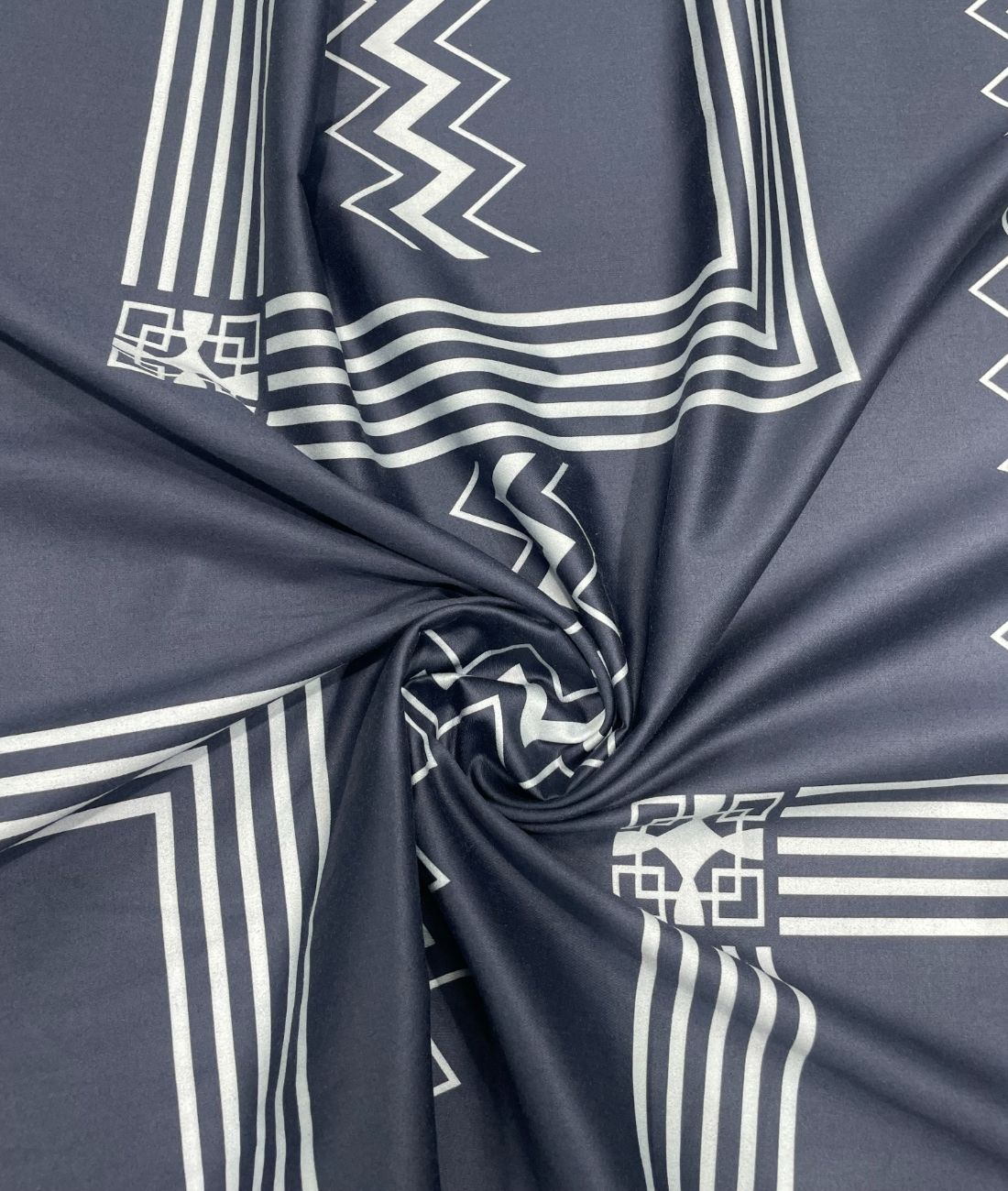 Luxury Abstract Printed Giza Cotton Fabric for Men's Shirt