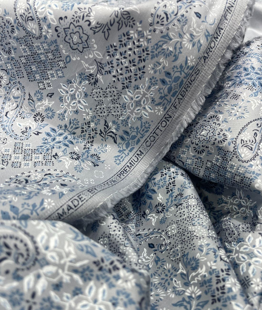 Blue Paisley Printed Luxury Giza Cotton Fabric for Men's Shirt