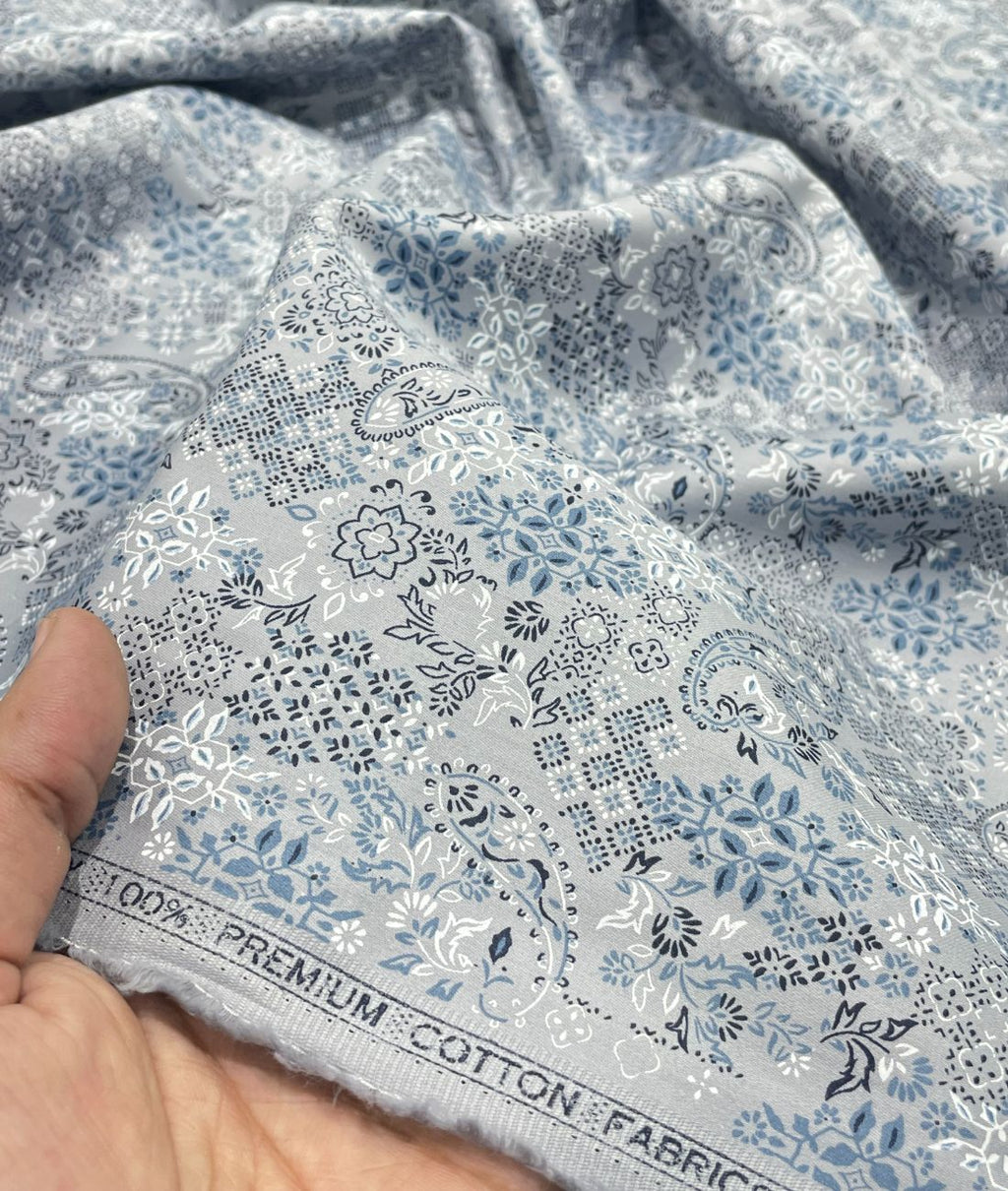 Blue Paisley Printed Luxury Giza Cotton Fabric for Men's Shirt