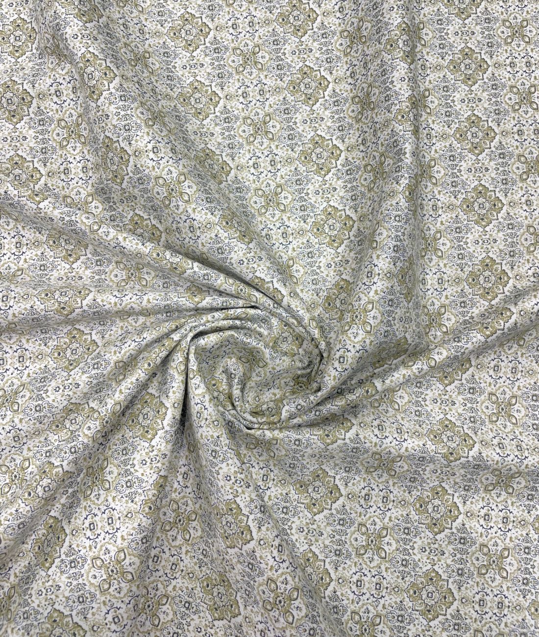 Luxury Paisley Printed Giza Cotton Fabric for Men's Shirt