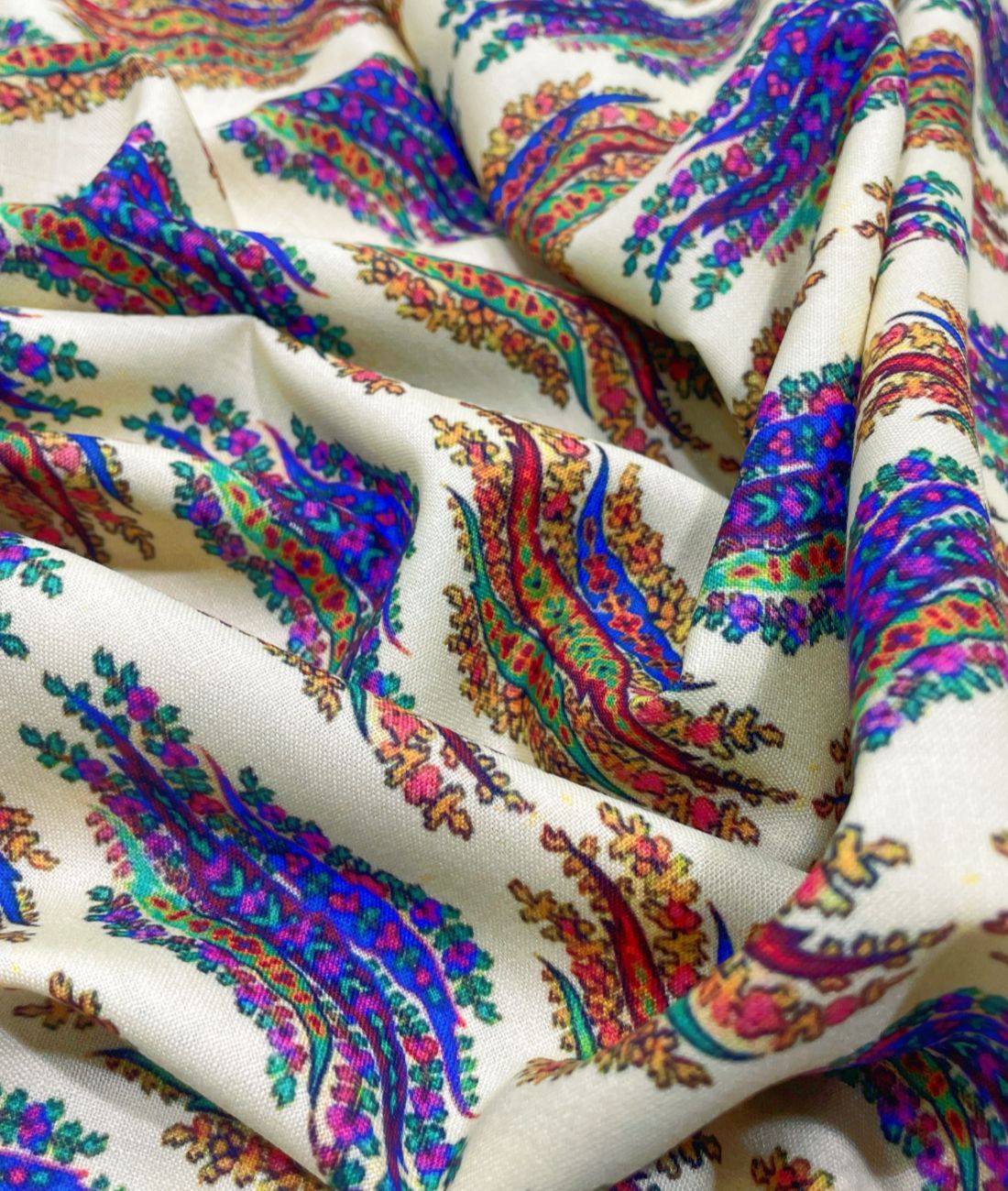 Paisley Breeze Printed Anti Wrinke Cotton Fabric for Men's Shirts & Kurta