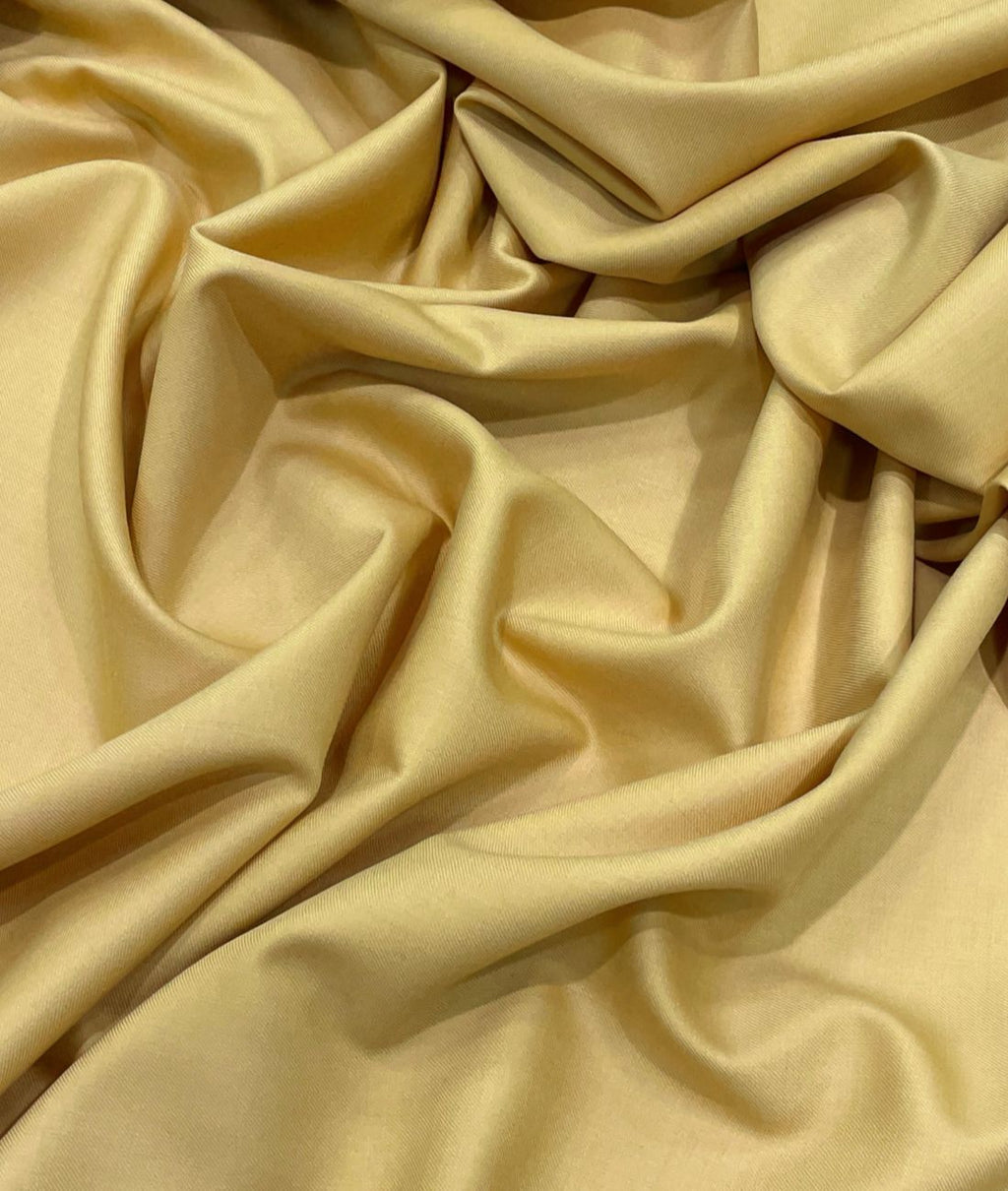 Super 130's Counts Merino Wool Suiting for Suits and Pants