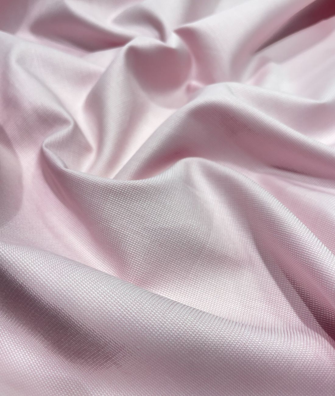 Burgoyne Luxury Hollywood Pink Color 2 Ply Giza Cotton Fabric