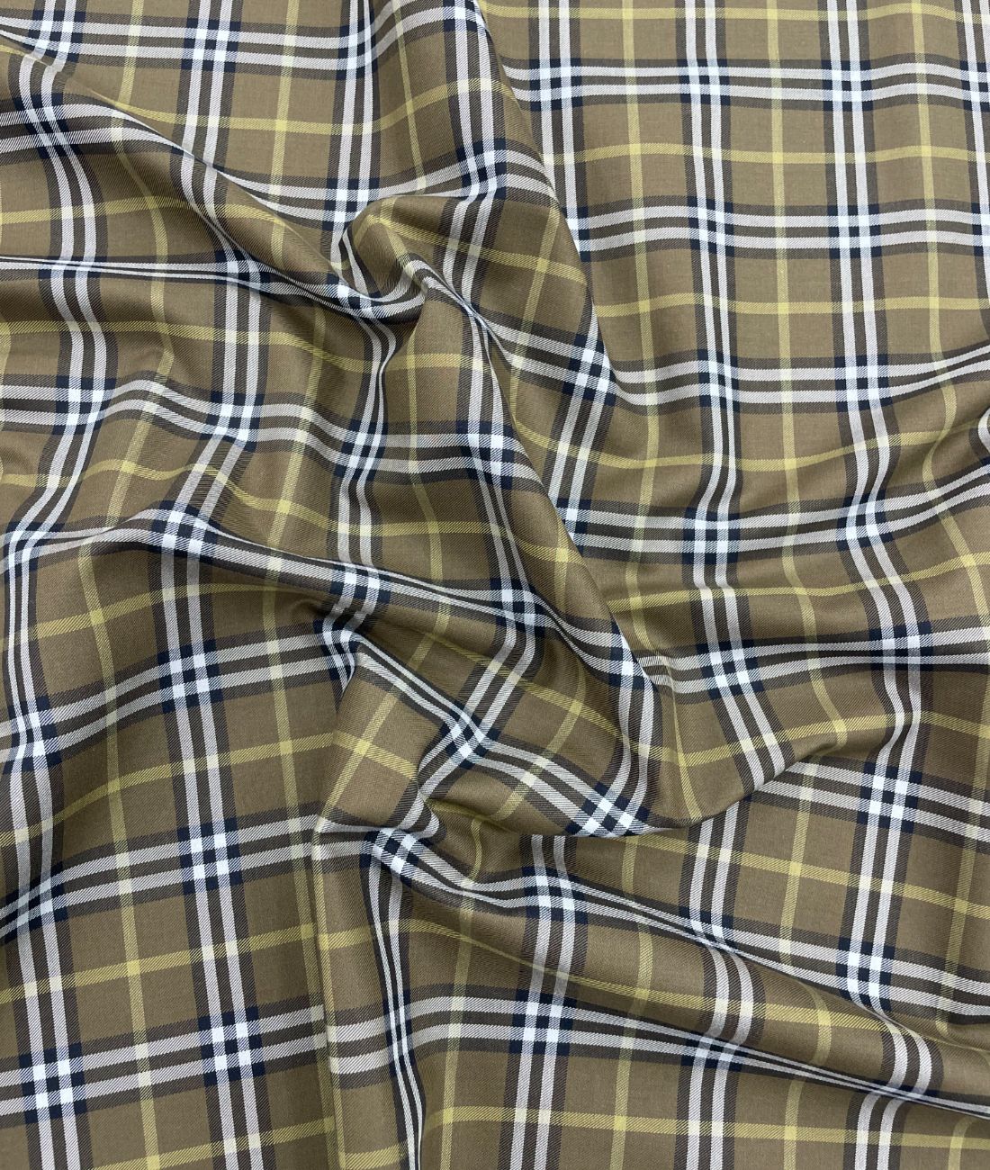 J.Hampstead Checks Luxury Giza Cotton Fabric for Mens's Shirt