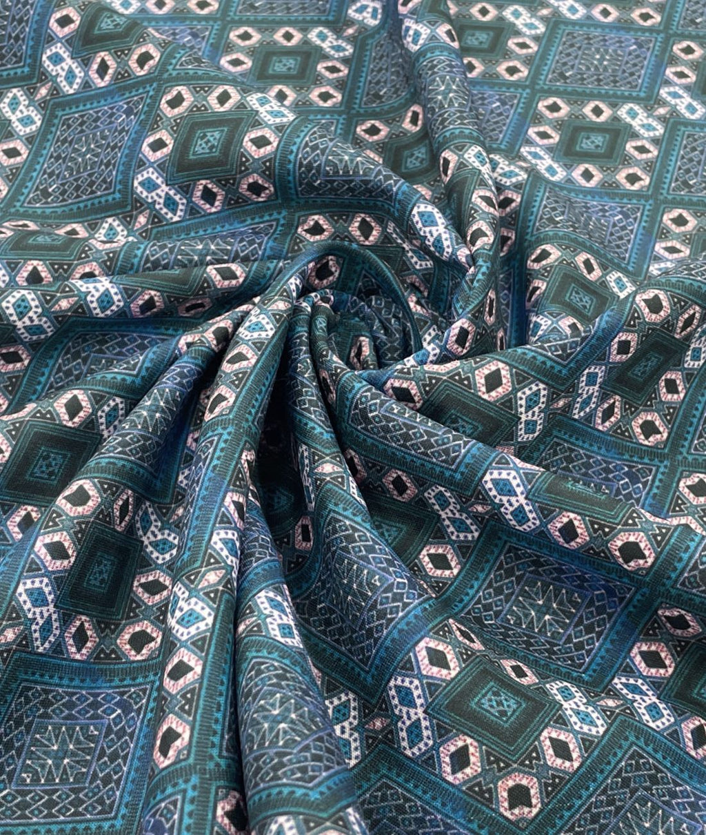 Prism Weave Printed Anti Wrinke Cotton Fabric for Men's Shirts & Kurta