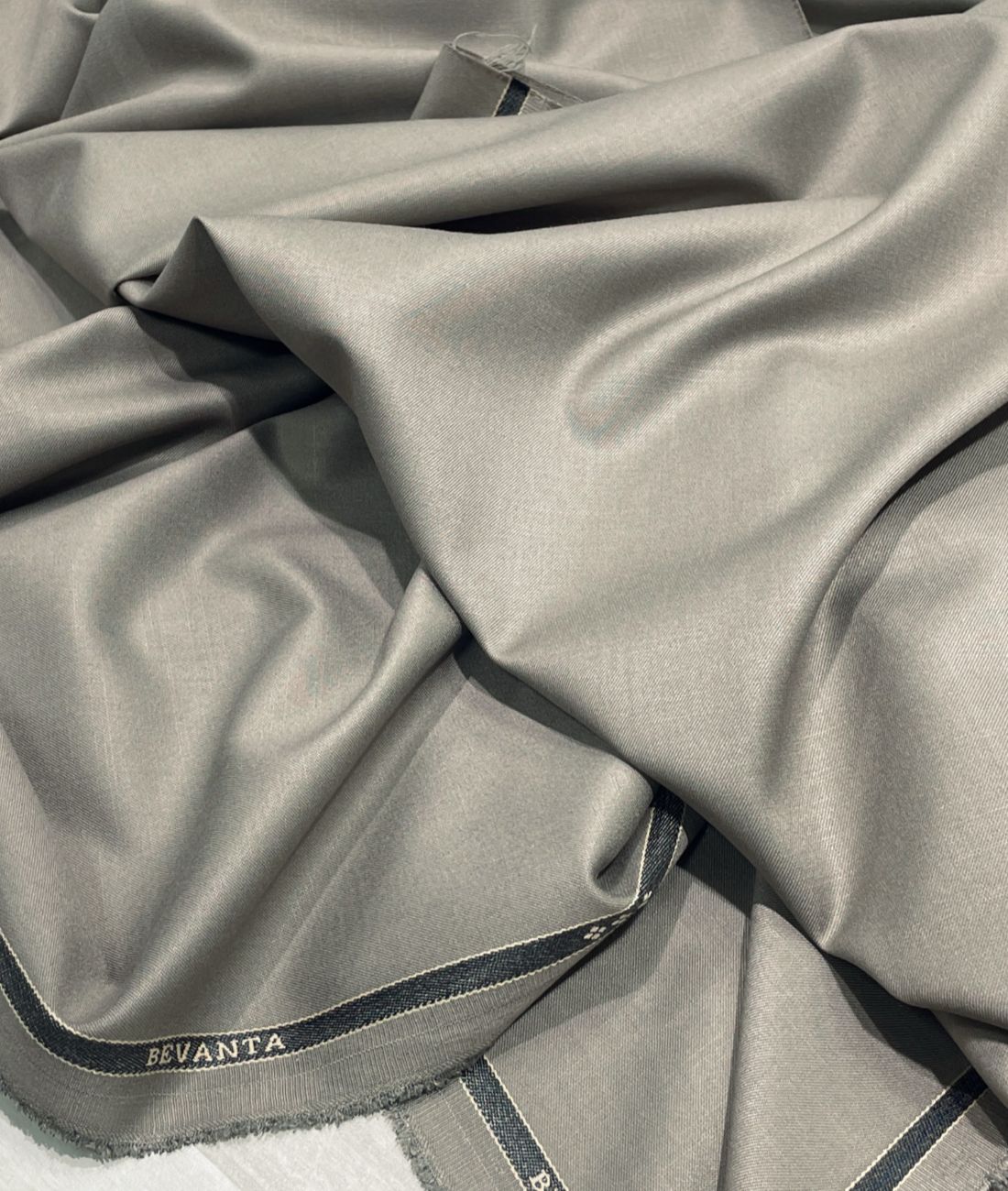 OCM Luxurious TR Suiting Fabric for Suits and Pants