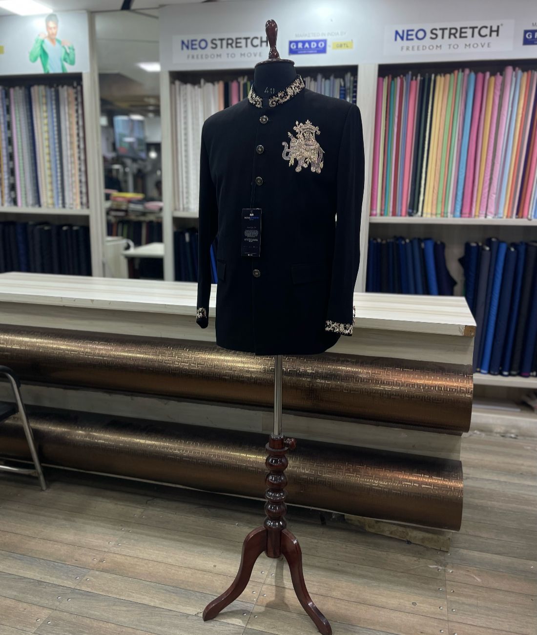 Hand Embroidered Men's Regal Designer Bandhgala for Wedding
